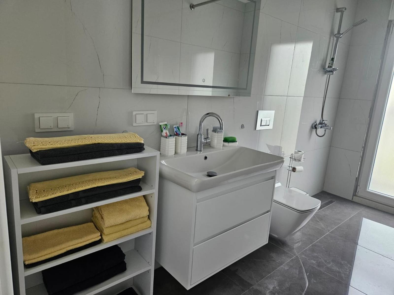 Modern Apartment In Very Quiet Location In Darica, Istanbul Kültér fotó